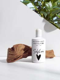 Shampoo nutriente Mindful Hair Care Shampoo nutriente e volumizzante