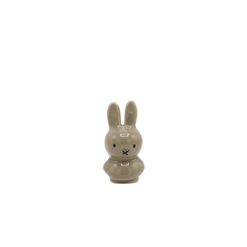 Mini Miffy, GRÅ