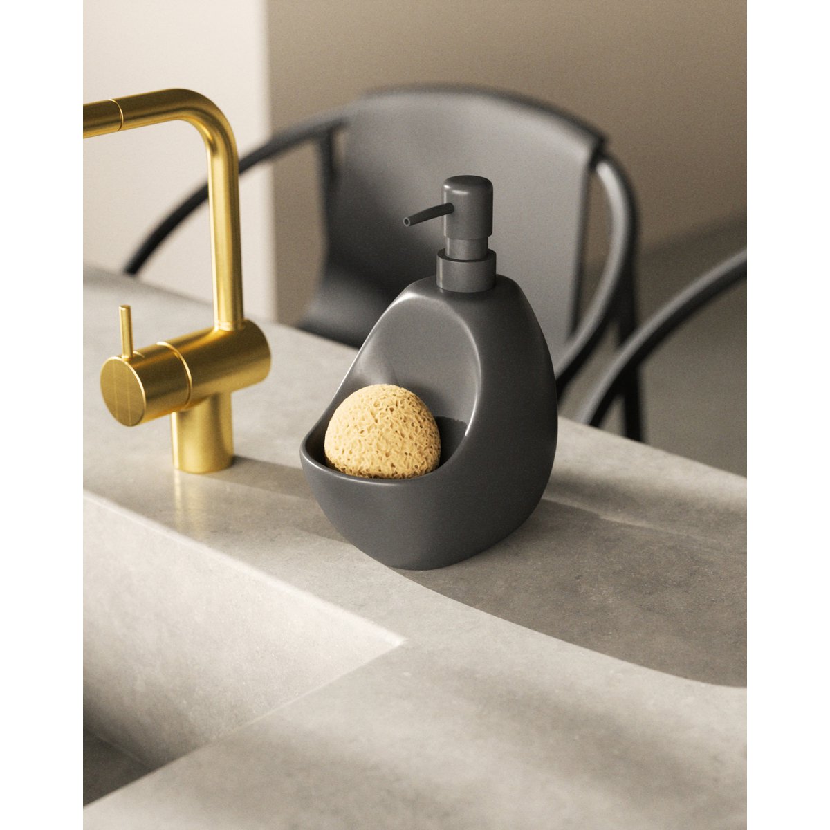 Joey Soap Pump & Scrubby
