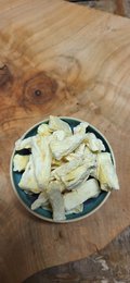 KRAPPIGE FRUIT ANANAS