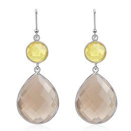 Des boucles d'oreilles