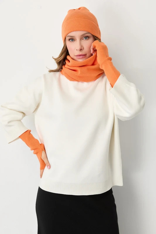 Trio Set (Beanie, Scarm and Arm Warmers)