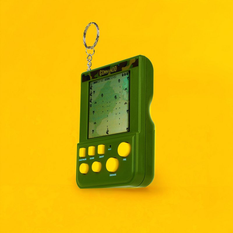 Commando - retro gaming keychain