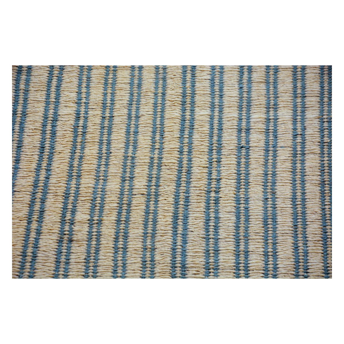Ręcznie tkany dywanik do sypialni Sandrift Kilim