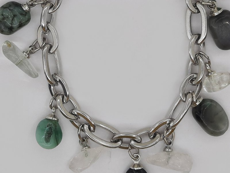 %2389 Emerald rock crystal charm bracelet
