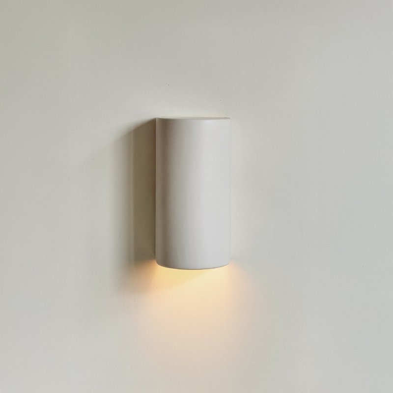 Keramikwandlampe - weiß / unten -Beleuchtung
