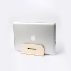 Laptophouder. Het is zo ontworpen dat u uw computer rechtop kunt laten staan - DEREST