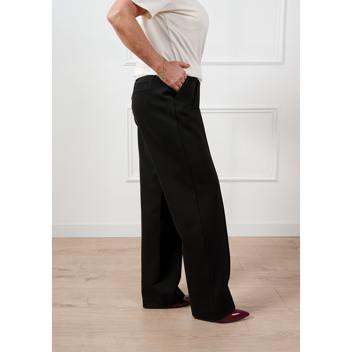 The Essential Pantalon – Zwart