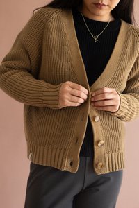 Golah kurze Strickjacke erdbraun