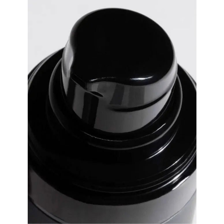Stralende gloed - Lichtgevende foundation N.10