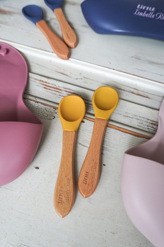 Silicone spoon yellow 14 cm Little Isabelle Rose