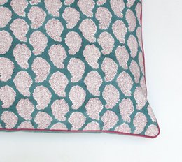 NEU - Kissen Shanti blau 40 x 60 cm