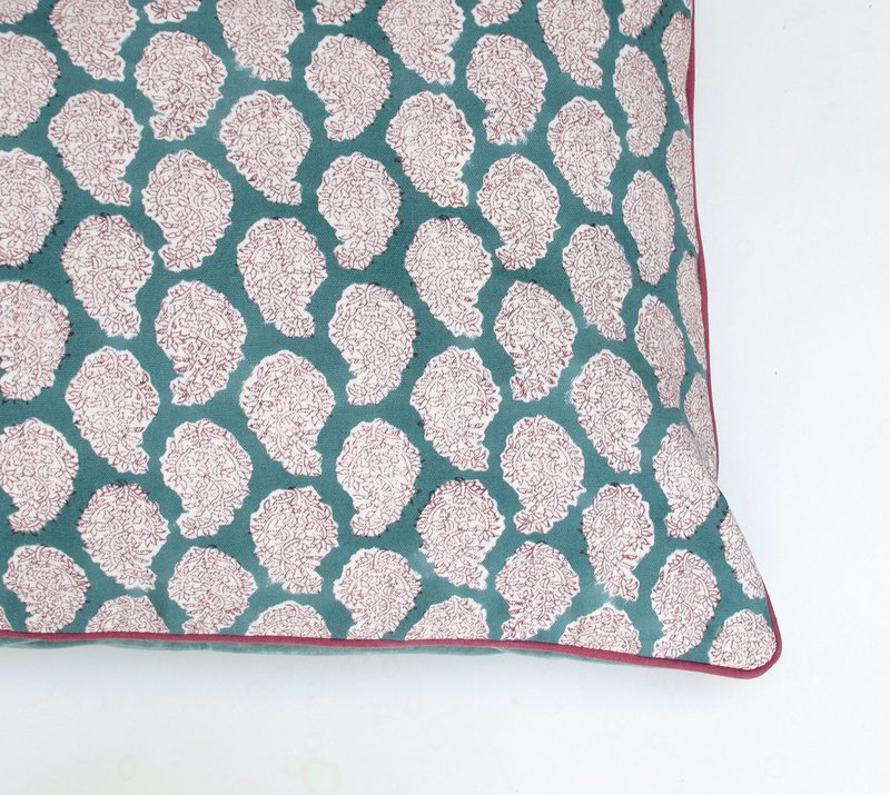 NEU - Kissen Shanti blau 40 x 60 cm