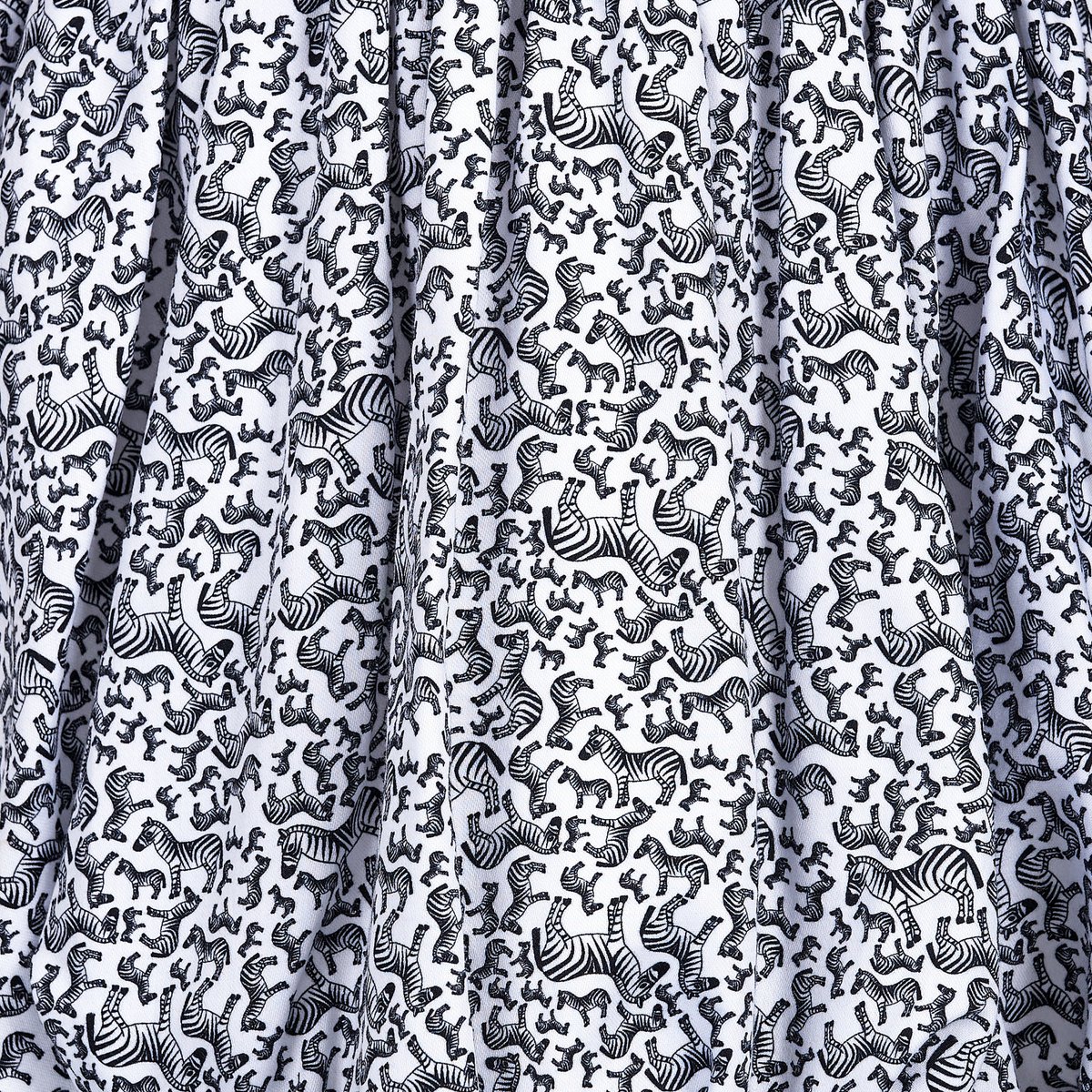 Balloon dress made of cotton with zebra rock