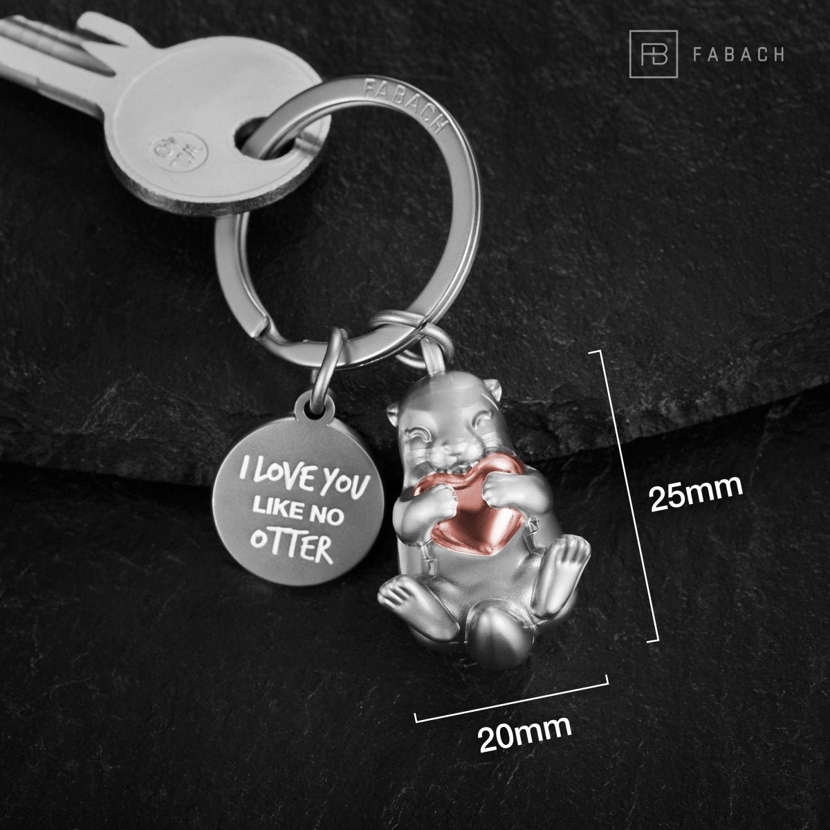 "I love you like no otter" Otter keychain "Otty" with engraving - loving lucky charm with heart - gift for partner, best friend
