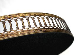 Signature tray oval antique world map edge grid gold