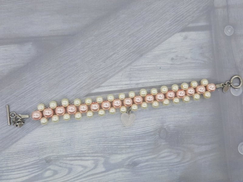 %2351 Pearl crystal bracelet