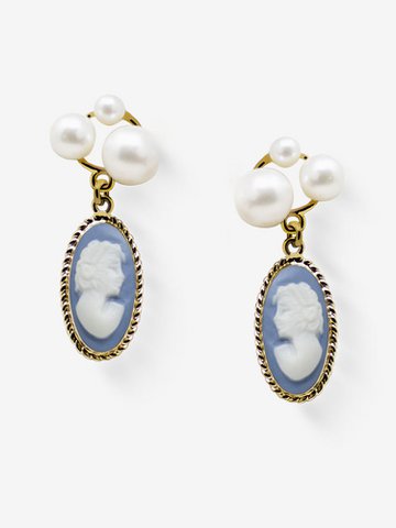 Lilith Sky Blue Cameo -Stollenohrringe