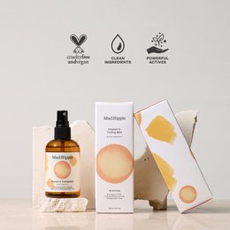 Mgiełka tonizująca z witaminą C Mad Hippie - 118ml