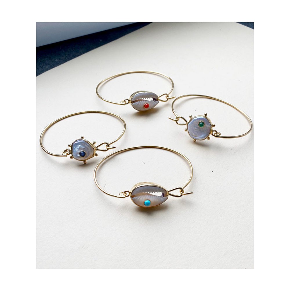 Cowrie Shell Bracelet With Coral