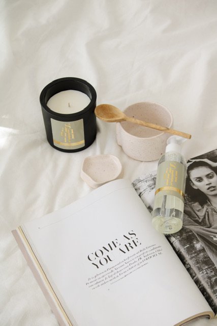SAUMUR PARFUME LYS SORT