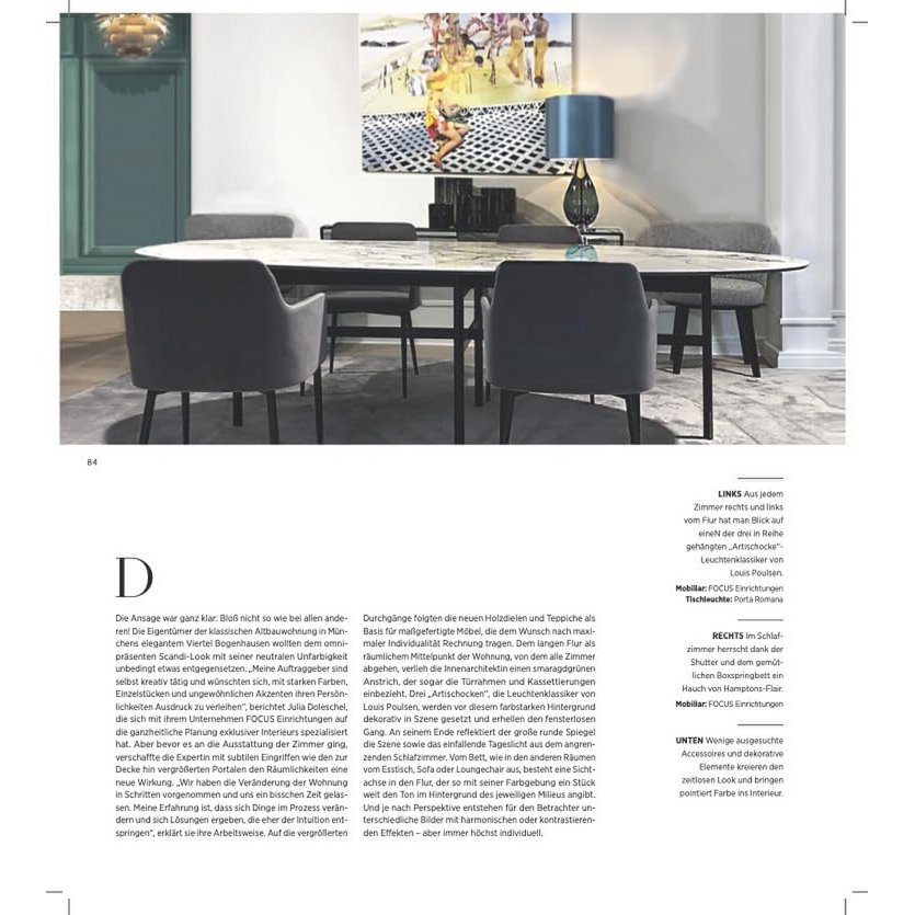 Stylish living with colour