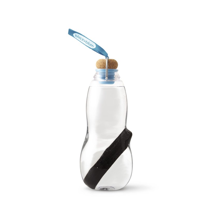 Eau Good – Blaue Wasserflasche + Binchotan-Kohlefiltersystem 800 ml