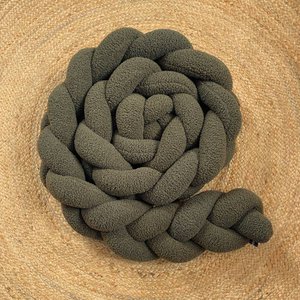 Khaki curled bed braid