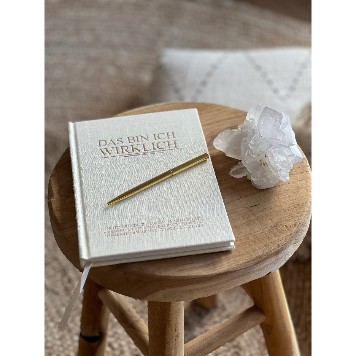 The Life Barn That's Me Really Journal 100 deep questions about personal development