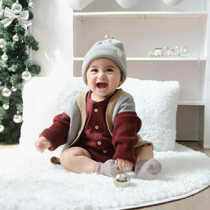 Dreifarbige Strickjacke Unisex