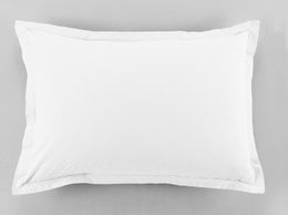 Set of 2 white cotton pillowcases, 50x70cm, 57 thread count.
