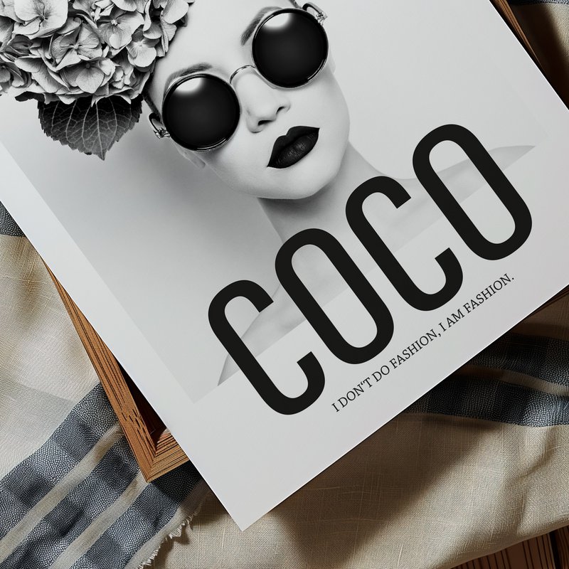 Poster: Coco - I don't do fashion, I am fashion
