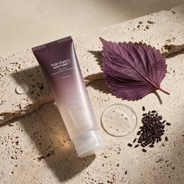 Haruharu Wonder – Black Rice Triple AHA Gentle Cleansing Gel