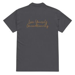 Polo de piqué Self Love Premium con bordado Old Gold