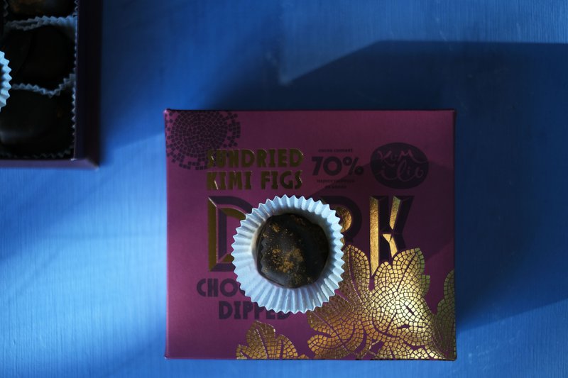 KUMILIO Figues Kimi séchées au soleil de qualité supérieure trempées dans du chocolat noir 70 % - Coffret cadeau