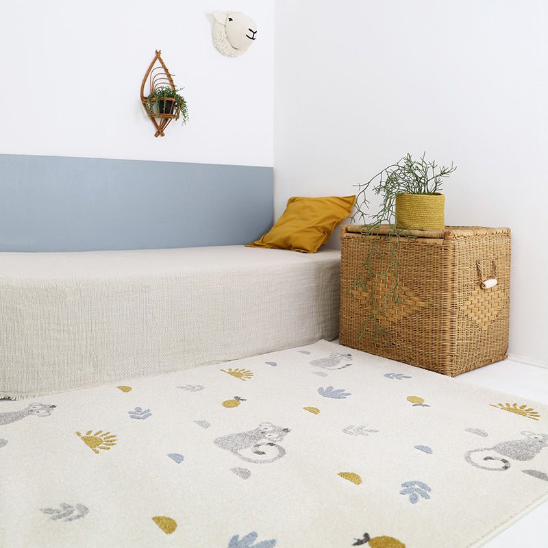 Little monkeys children's bedroom rug LITTLE WILD MONKEY HONEY M