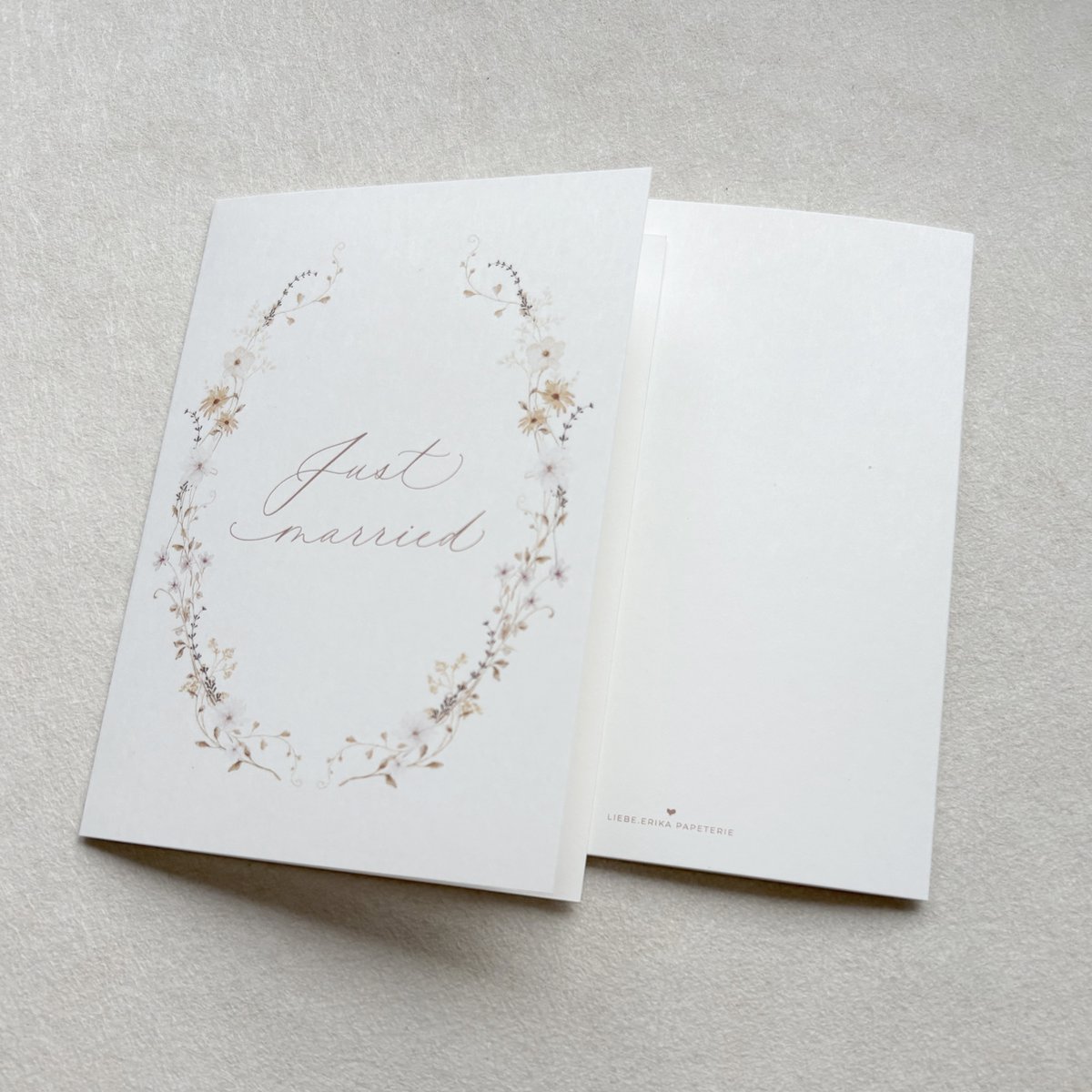 Folding card for the wedding "just married" romantic flower (PU = 10 pieces)