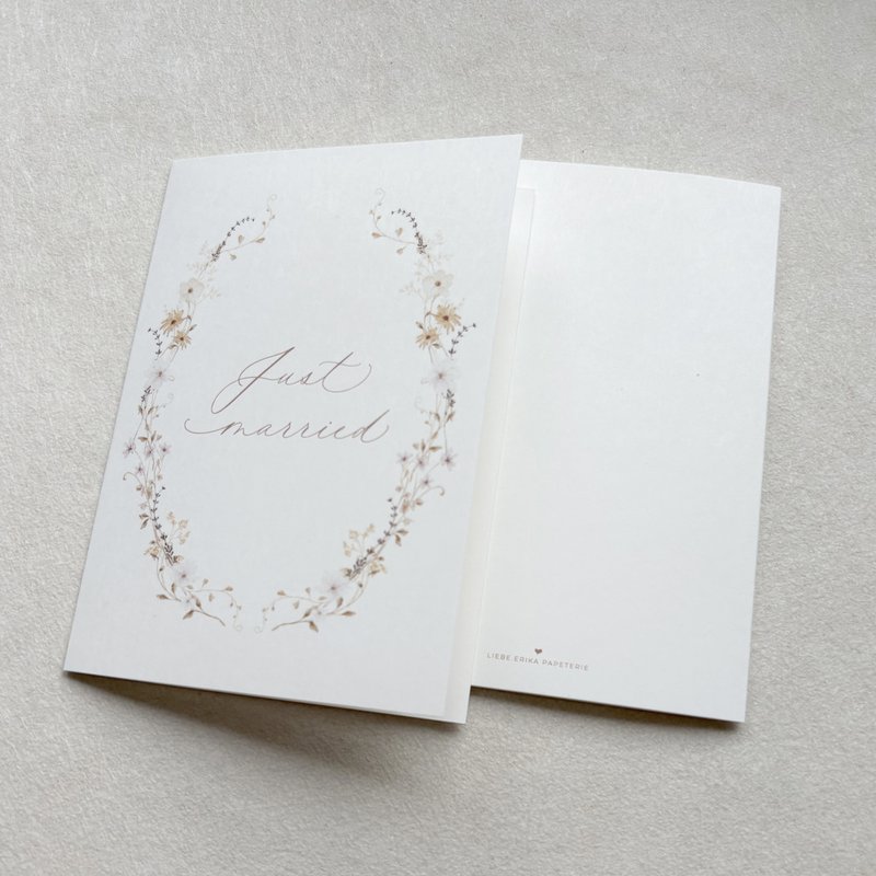 Folding card for the wedding "just married" romantic flower (PU = 10 pieces)