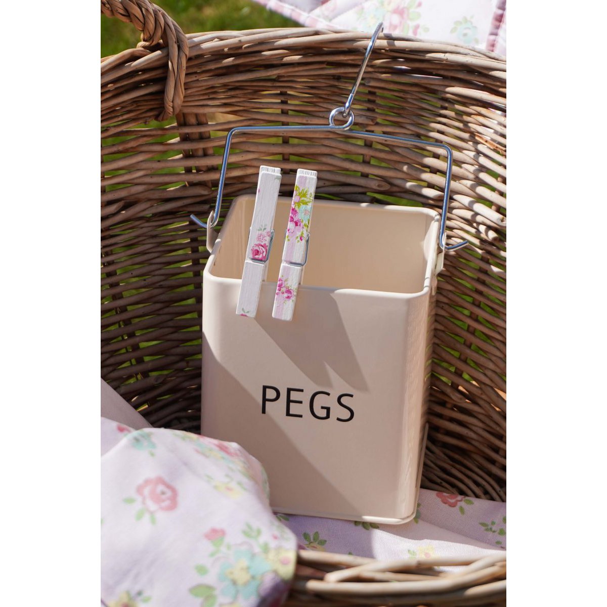 Beige pegs box 13,5x13,5x15,5 cm Isabelle Rose