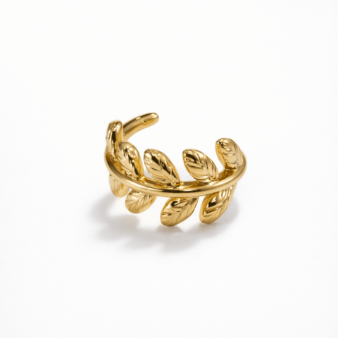 Liana - Gold leaf ear cuff
