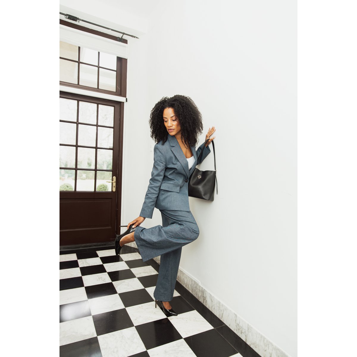 Bucket Bag Nila Bamboo Leather Black