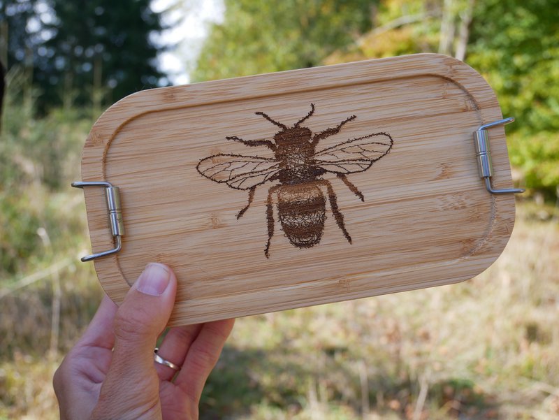 Lunch box bee small