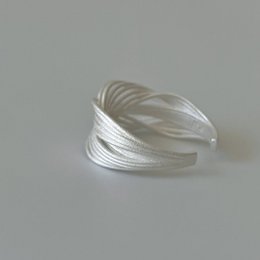 Verflochtener Ring aus Sterlingsilber