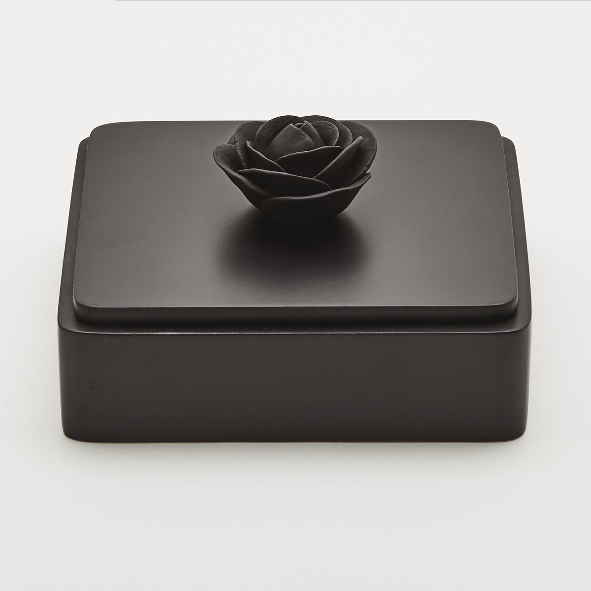 Boîte en bois laqué 15 cm - BLACK ROSE