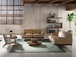 Fauteuil van gestoffeerde stof en notenhout 5100