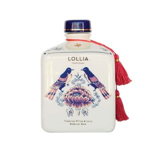 LOLLIA Stellen Sie sich ein Schaumbad vor