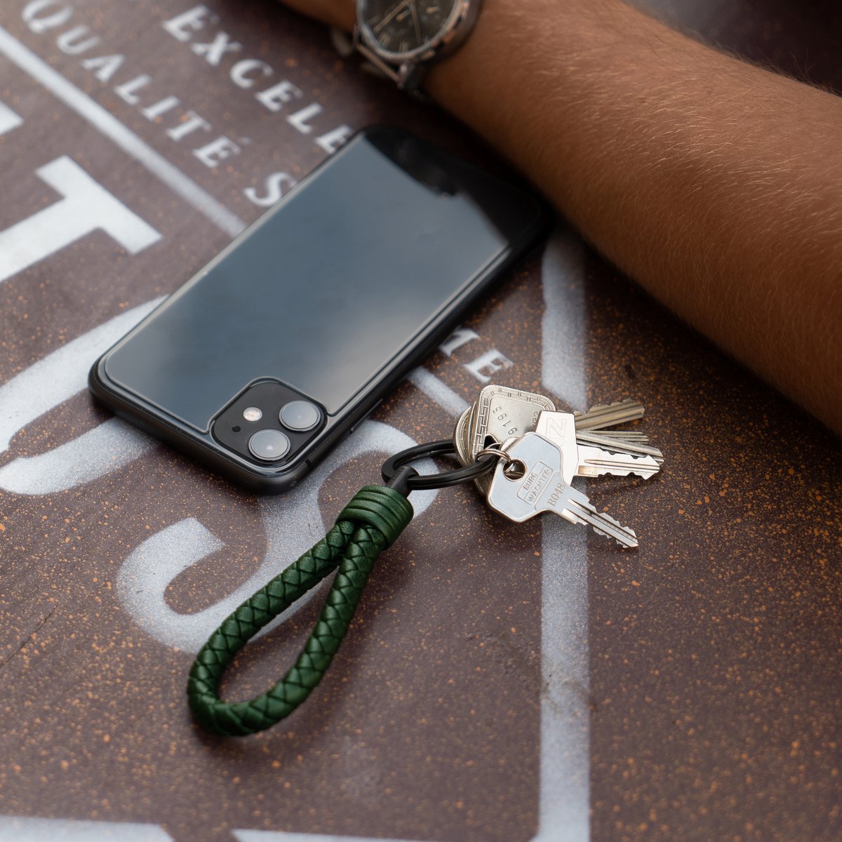 Keychain "Strong"