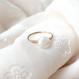 Anello Pietra di Luna Oro - Beauty Story