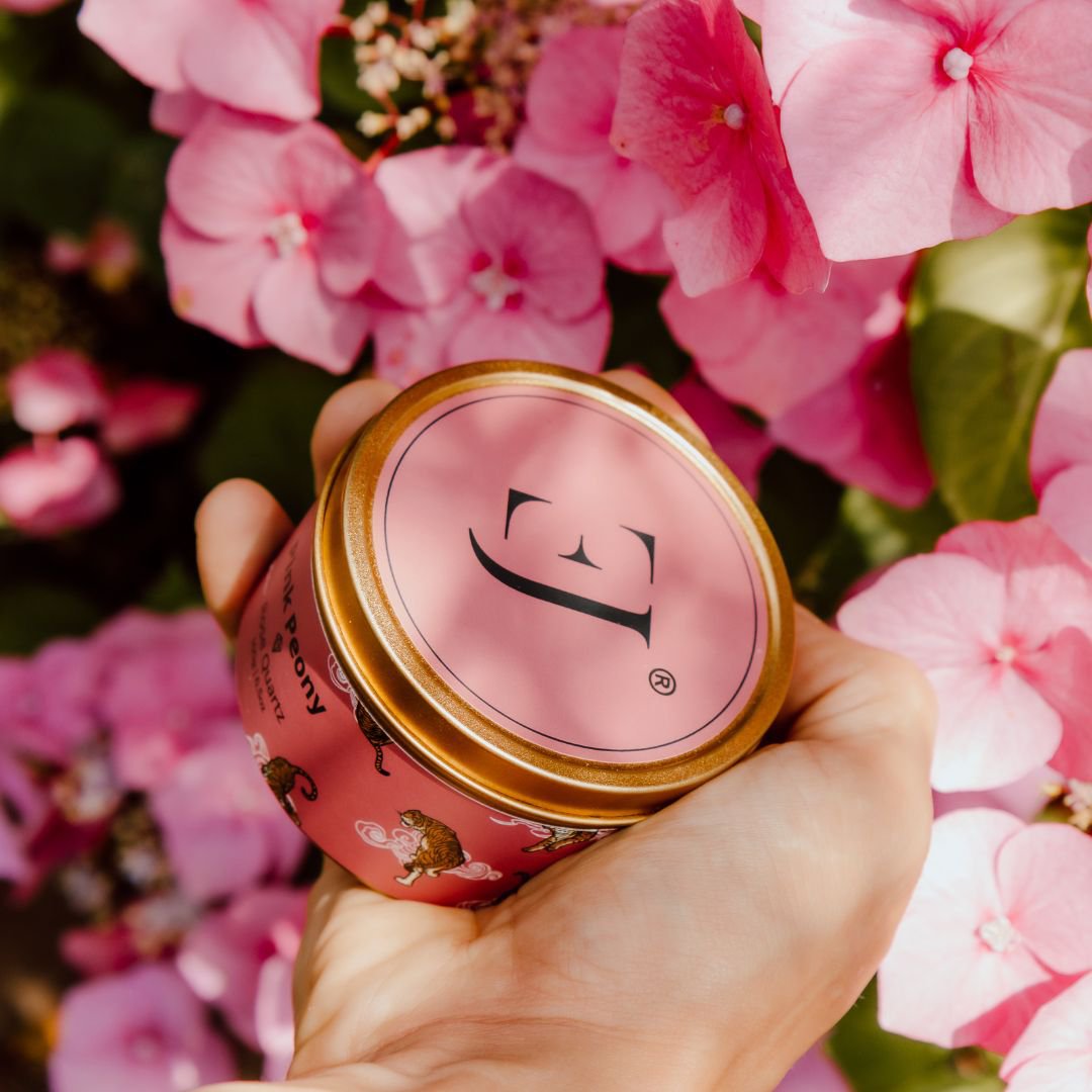 Quote candle in gold tin – Good vibrations only