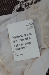 Stamped Postcard "Liebe ist ewige Gegenwart"